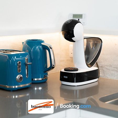 Two Bedroom Apartment At Buonomo Stays Short Lets & Serviced Accommodation London Exteriör bild